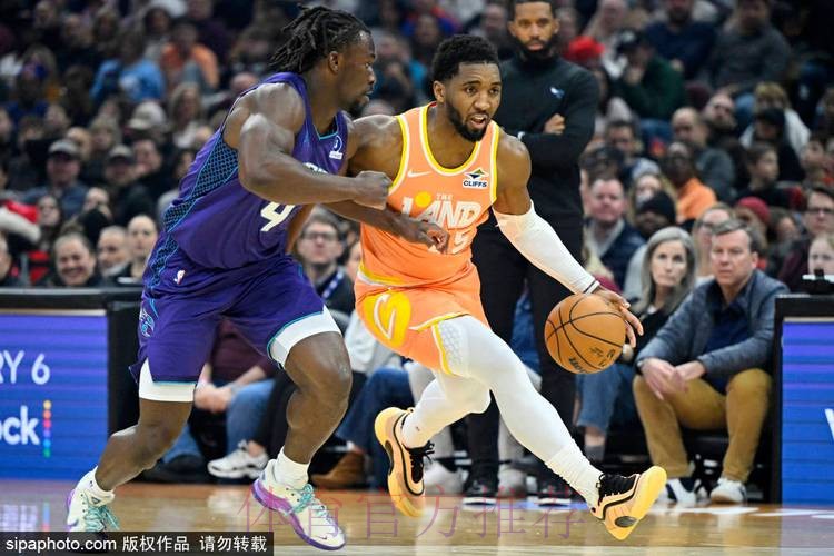 米切尔28分 骑士战胜森林狼 米切尔28分 骑士战胜森林狼