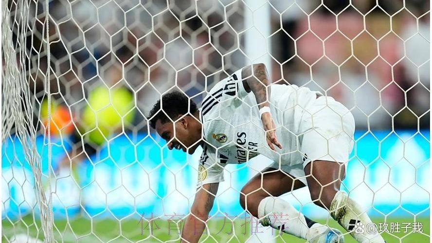 英媒:利物浦曼城有意罗德里戈 皇马表示球员将留队 英媒:利物浦曼城有意罗德里戈 皇马表示球员将留队